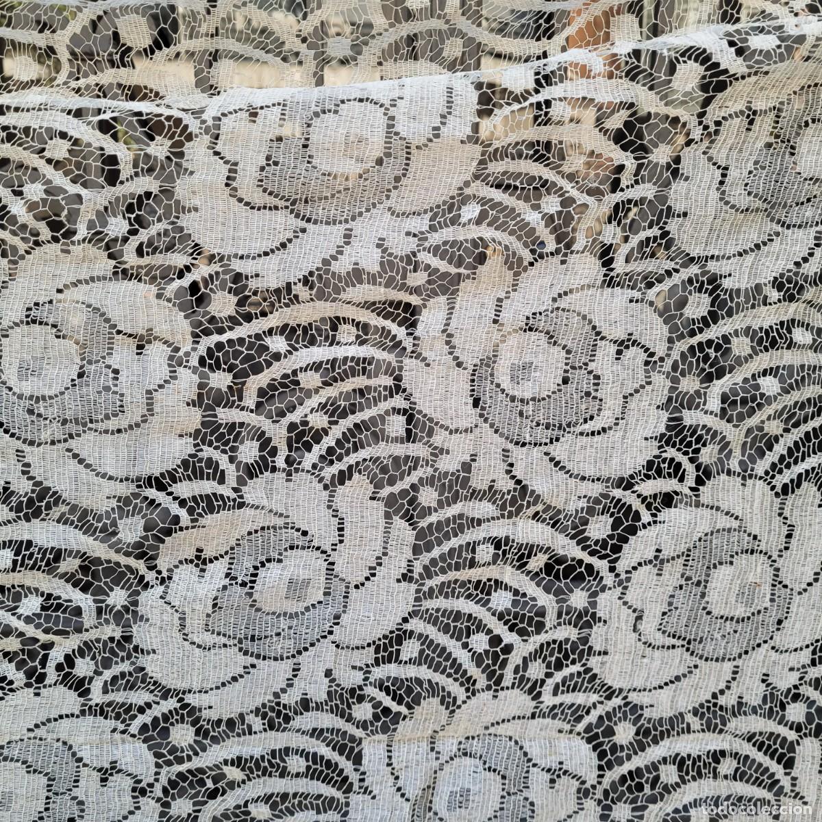 Antig&uuml;edades: Antigua Mantilla de encaje blanco - Foto 12