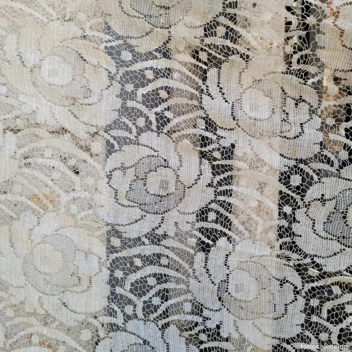 Antig&uuml;edades: Antigua Mantilla de encaje blanco - Foto 19