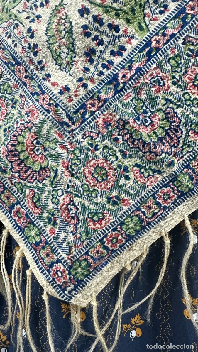 Antig&uuml;edades: Antiguo mant&oacute;n de merino estampado - Foto 5