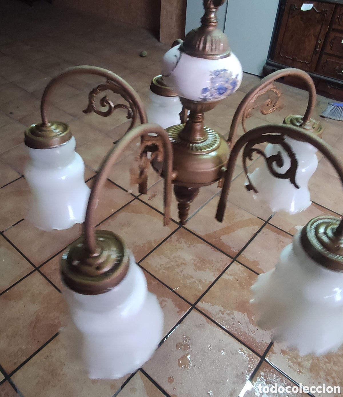 Antig&uuml;edades: Lampara e techo, laton, cer&aacute;mica - Foto 3