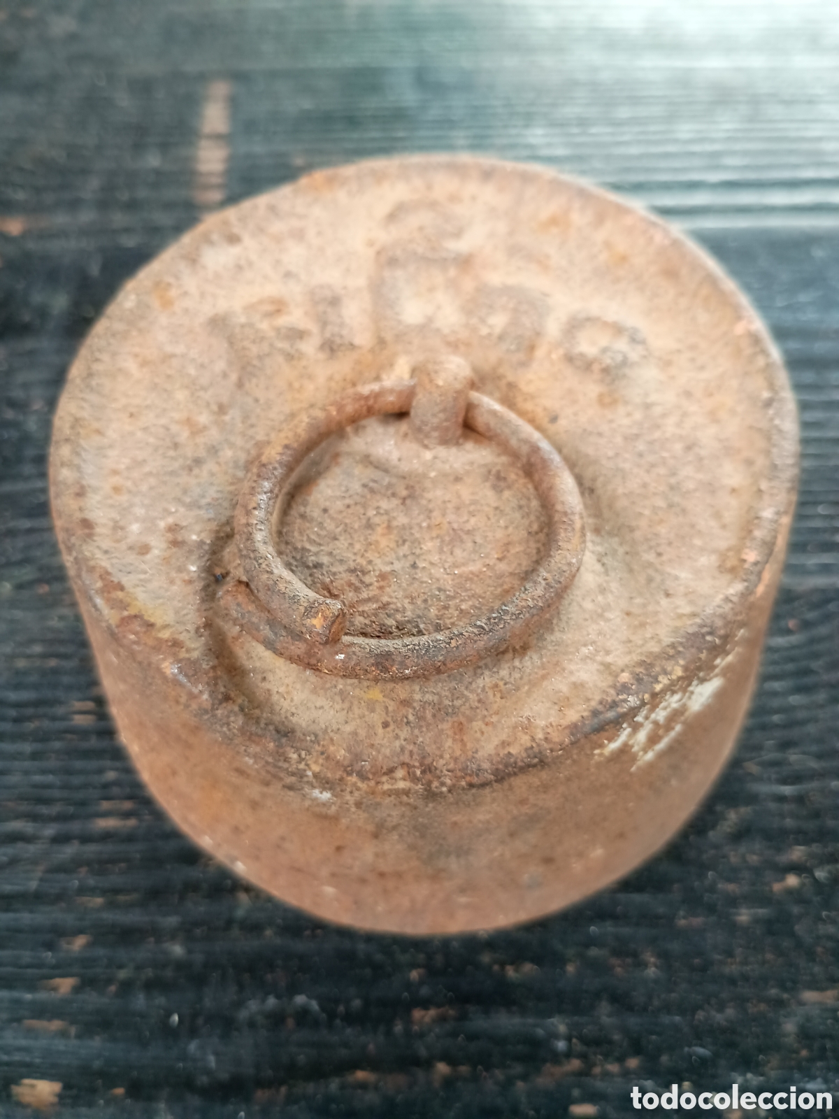 Antig&uuml;edades: Antigua pesa de balanza de 2 kilos