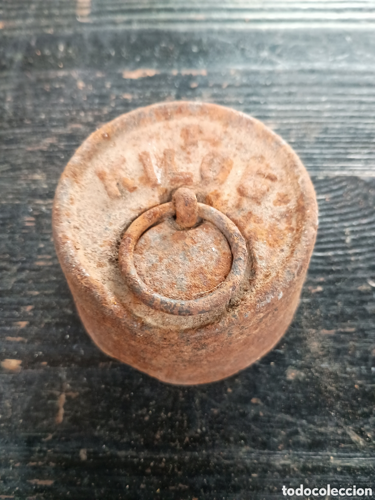 Antig&uuml;edades: Antigua pesa de balanza de 1 kilo