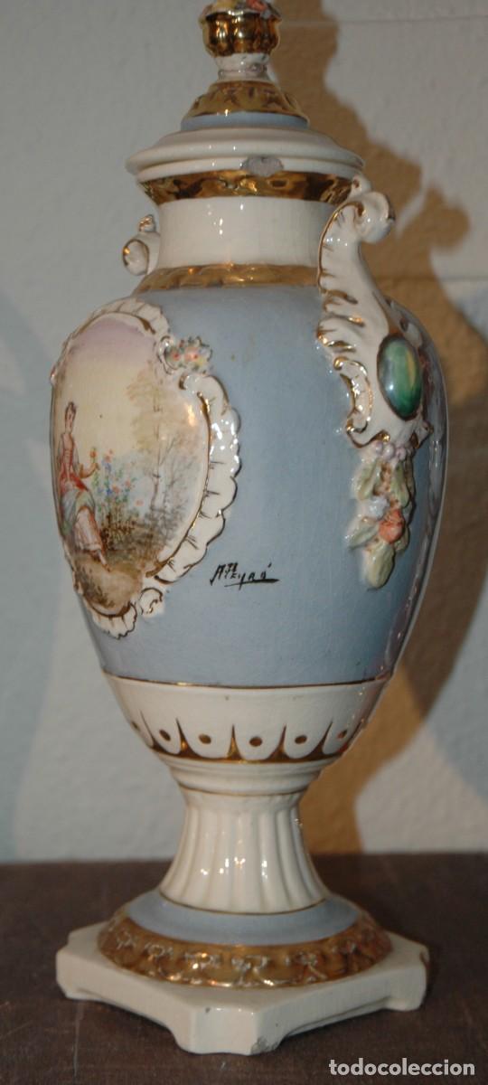 Antig&uuml;edades: JARRON DE PORCELANA AZUL - Foto 2