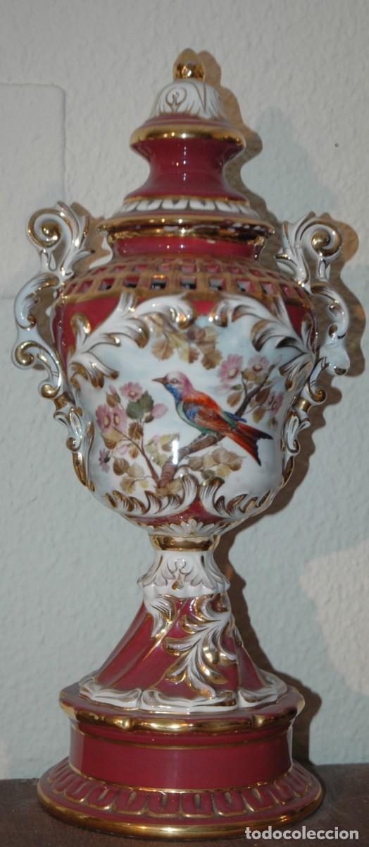 Antig&uuml;edades: JARRON DE PORCELANA ROJO - Foto 1