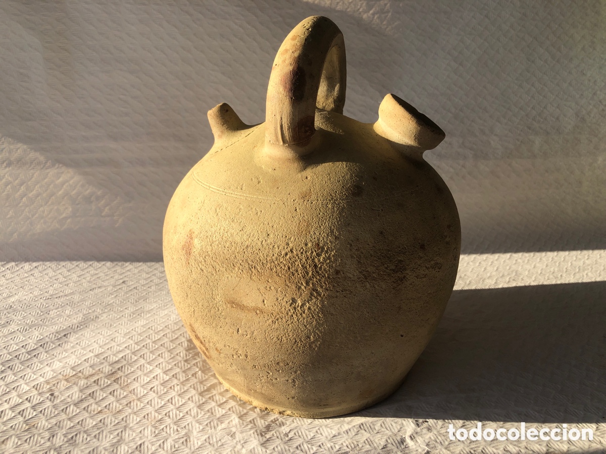Antig&uuml;edades: Antiguo botijo barro blanco ceramica gallega