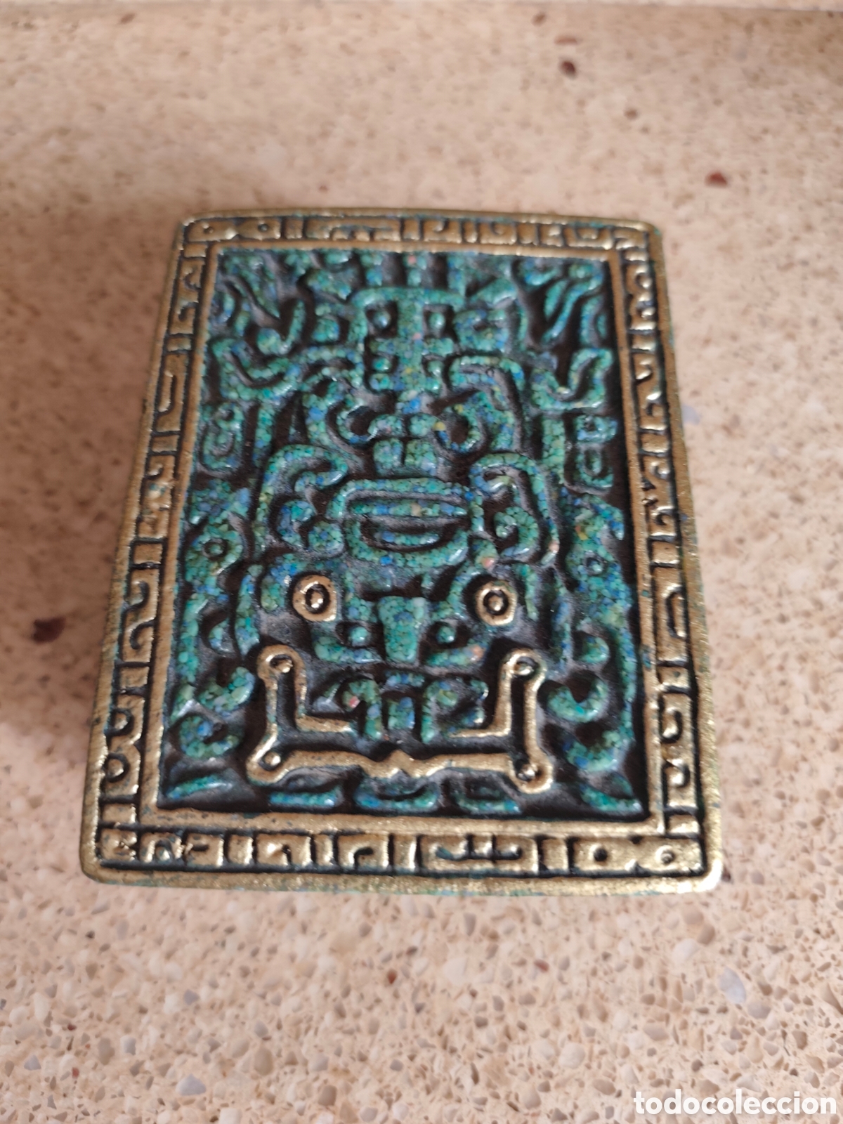 Antig&uuml;edades: Caja joyero azteca tallada