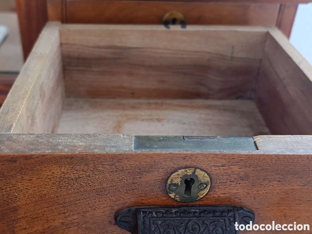 Antig&uuml;edades: C&oacute;moda de madera de alcanfor. No env&iacute;o - Foto 10