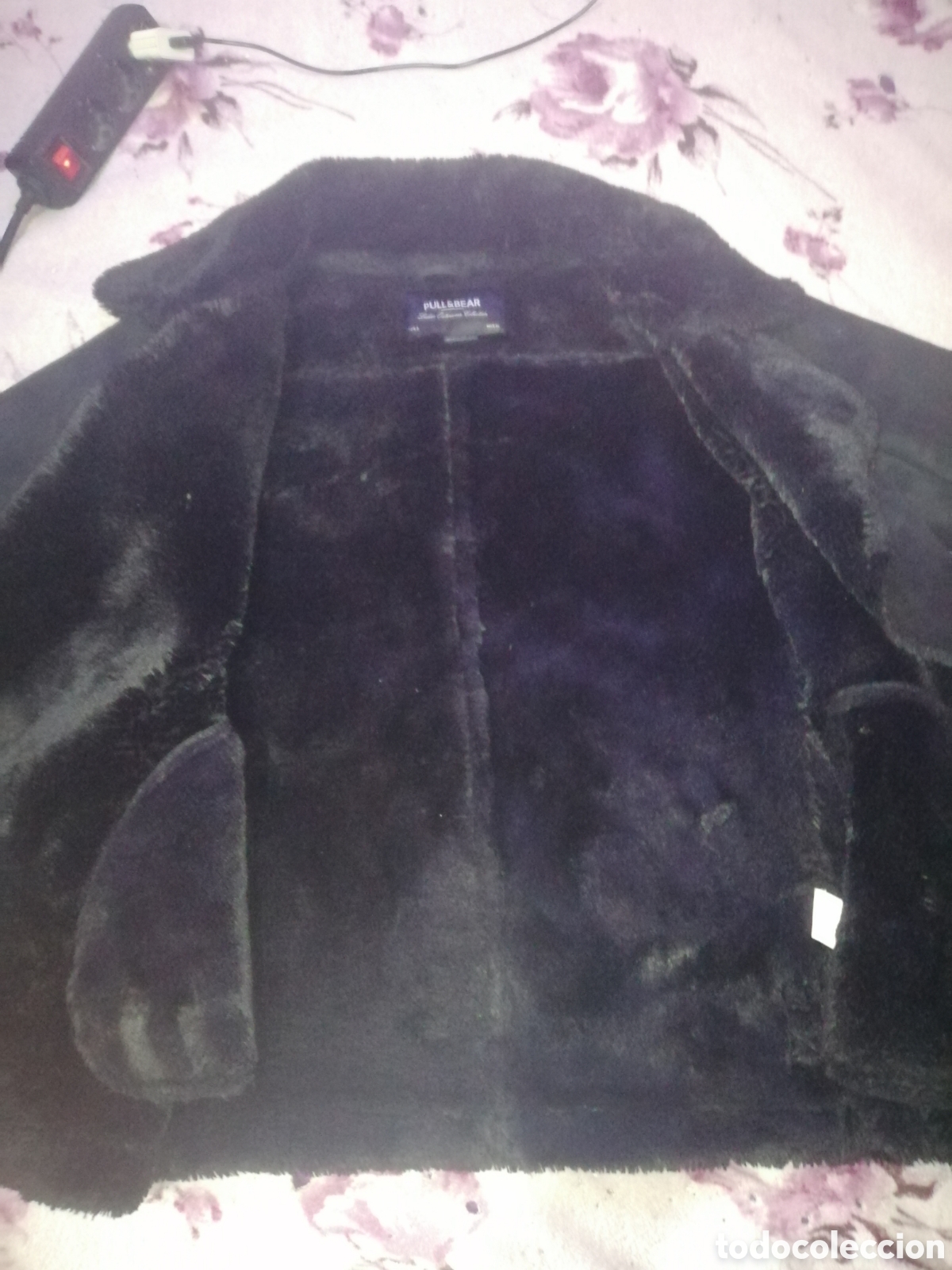 Antig&uuml;edades: Abrigo Pull&Bear Talla S &rdquo;LEER&rdquo; - Foto 3