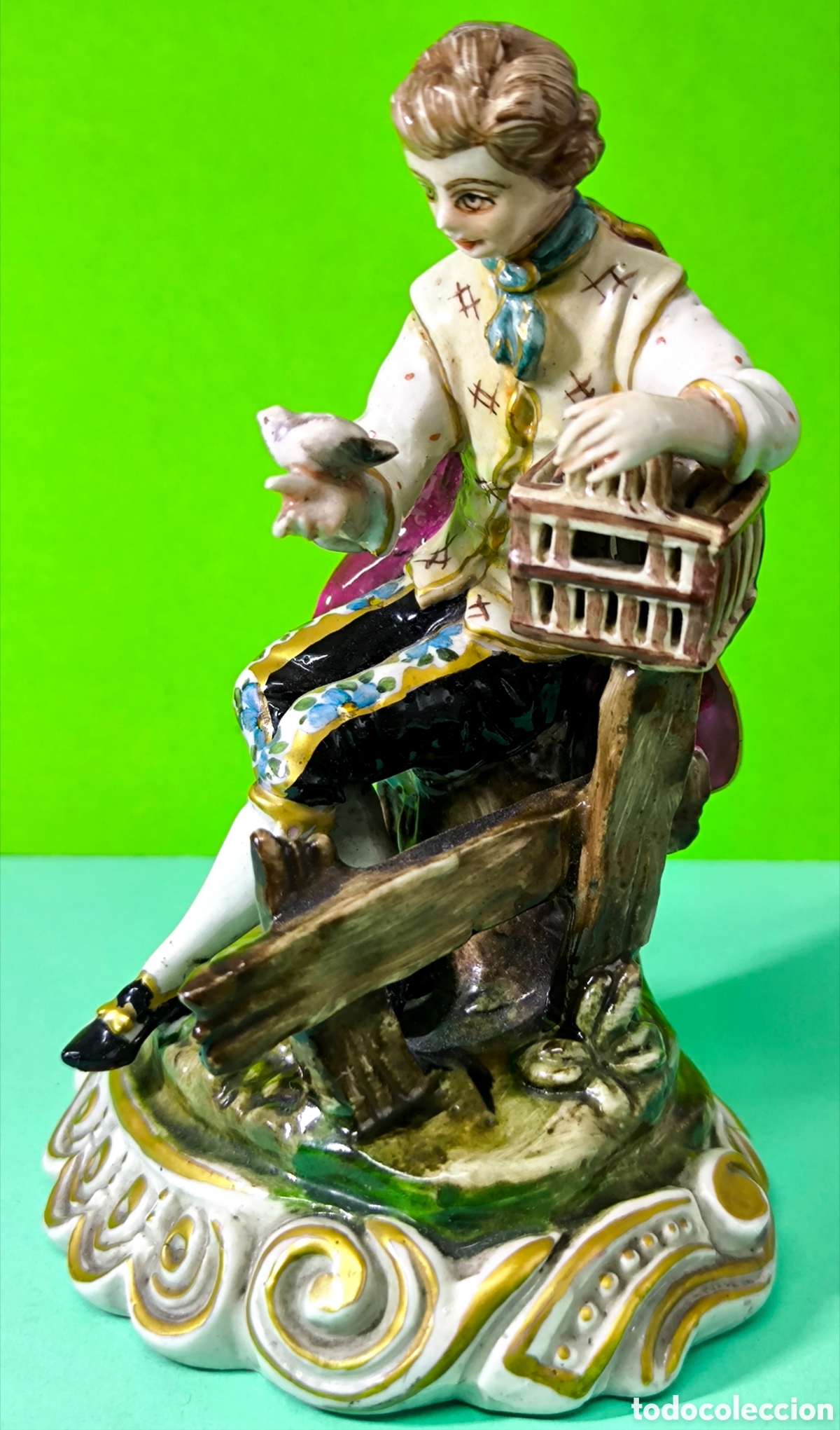 Antig&uuml;edades: FIGURA CER&Aacute;MICA CAPODIMONTE PRINCIPIOS SIGLO XX