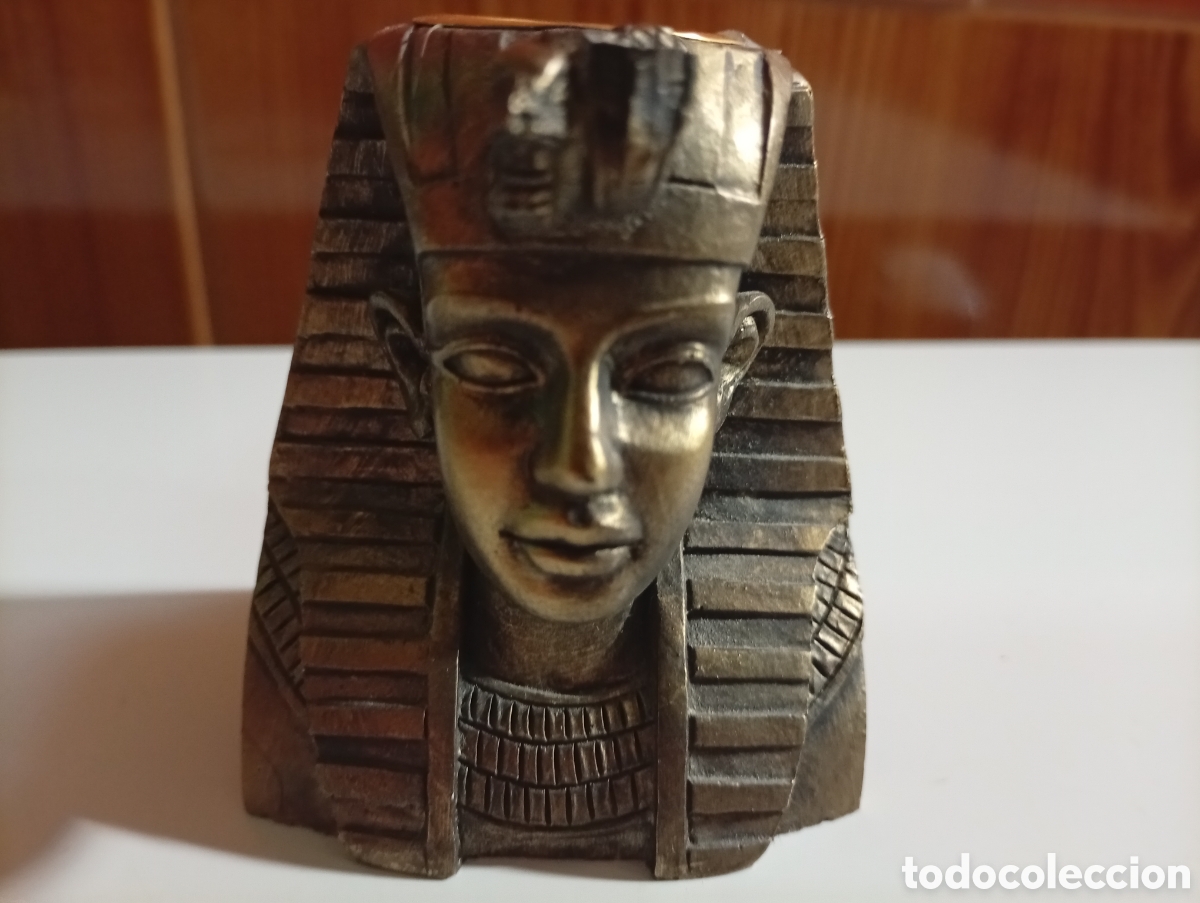 Antig&uuml;edades: Portavelas con jerogl&iacute;ficos egipcios