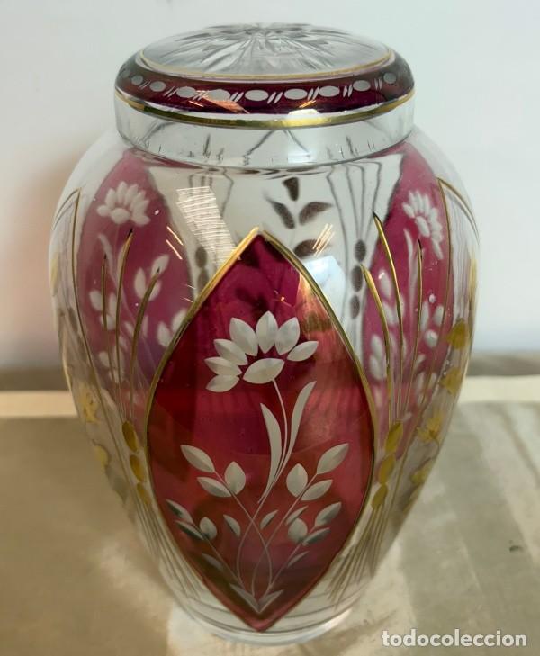 Antig&uuml;edades: Jarr&oacute;n de Cristal con Tapa - Foto 3