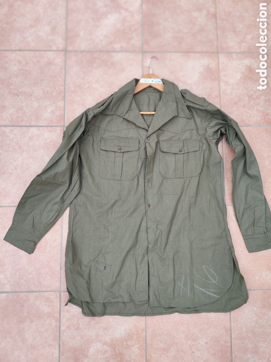 Antig&uuml;edades: Camisa original Nacional guerra civil espa&ntilde;ola
