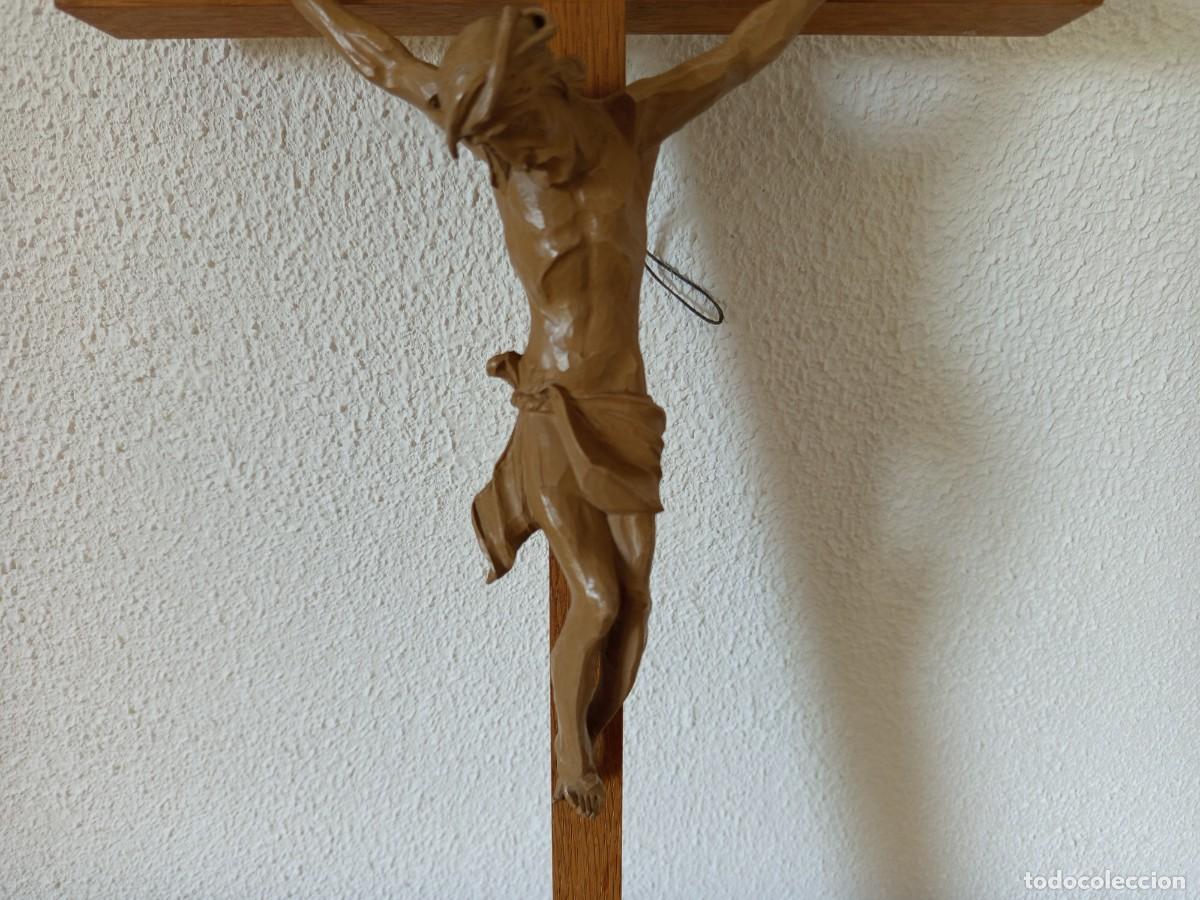 Antig&uuml;edades: Antiguo Crucifijo de Madera - Foto 3