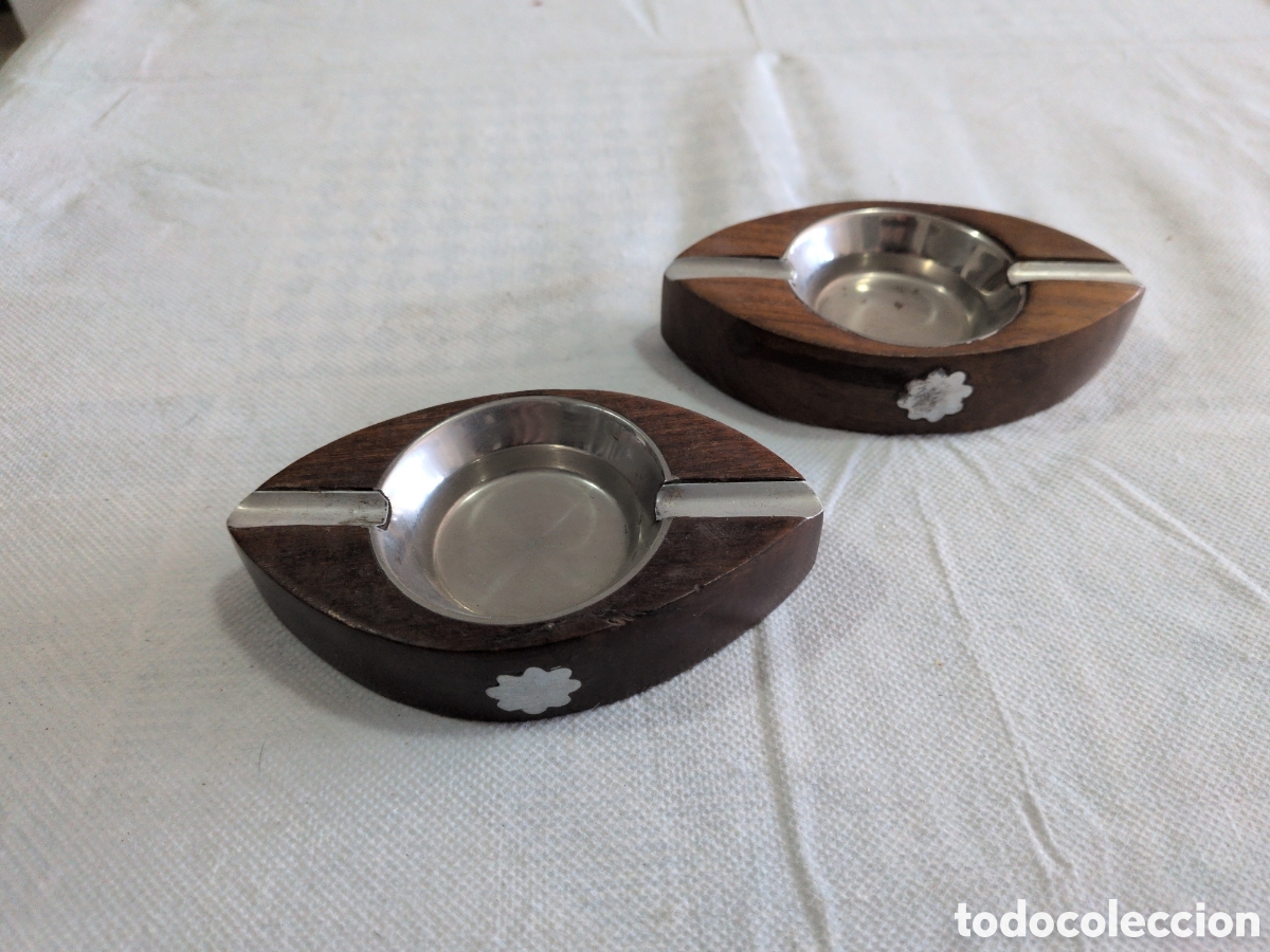Antiquit&auml;ten: CENICEROS PURO- LOTE DE 2 - OVALADO LACADO RAIZ NOGAL