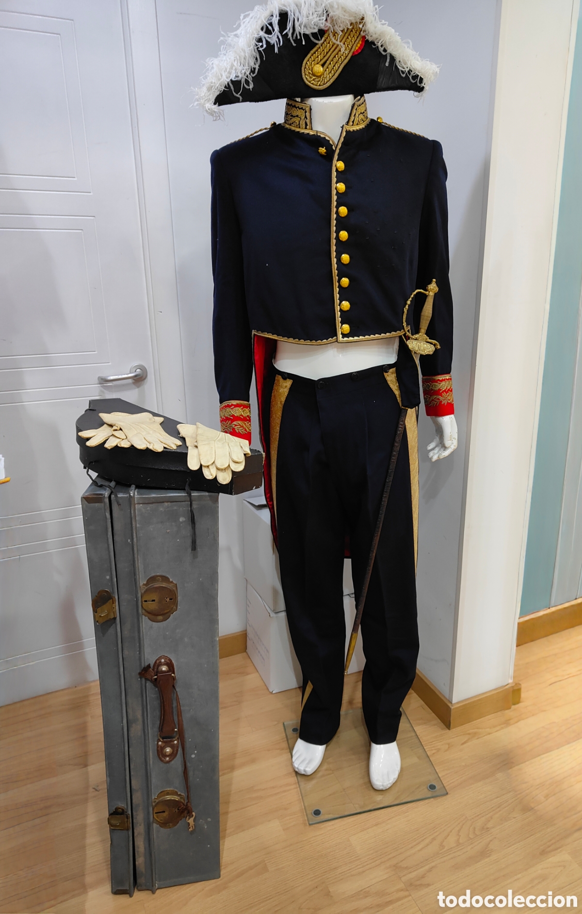 Antig&uuml;edades: Traje Gentilhombre &eacute;poca Alfonso XIII