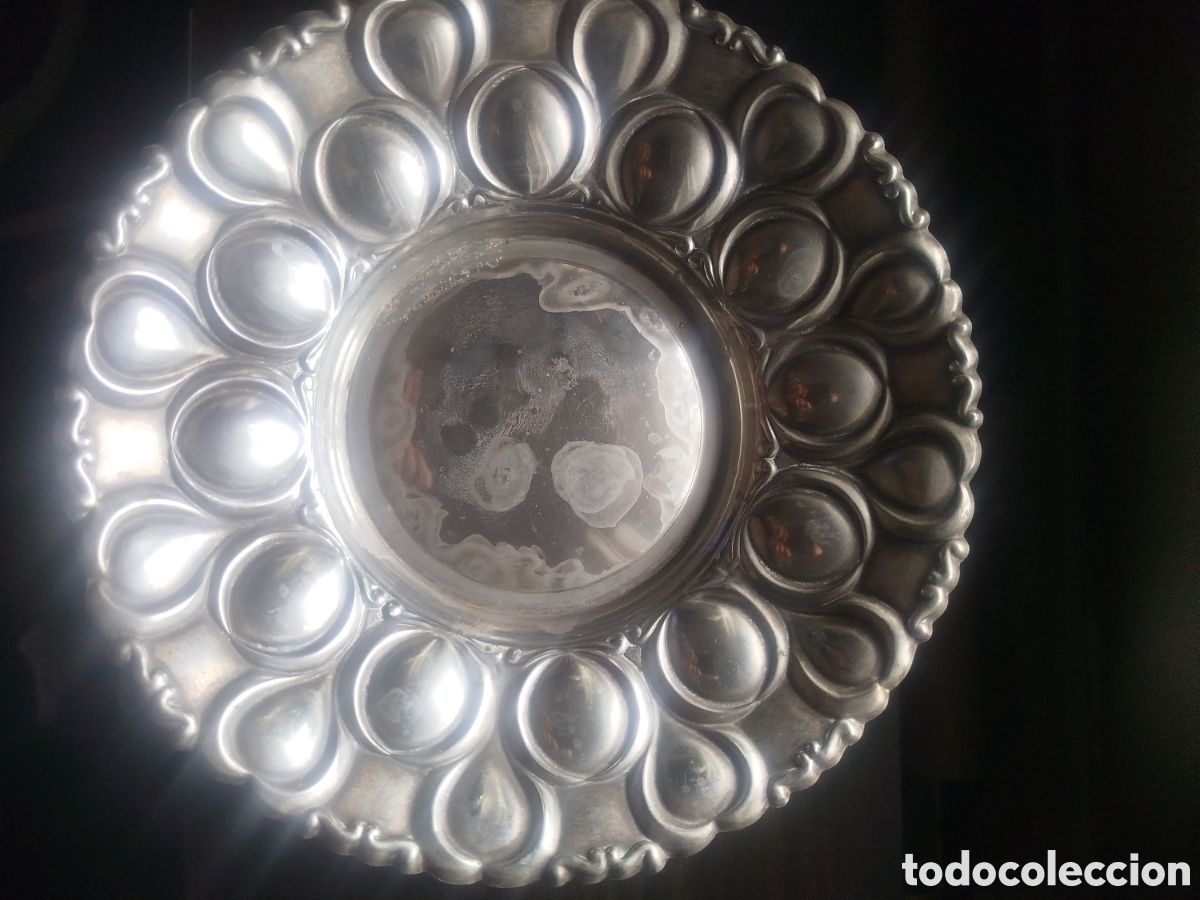 Antig&uuml;edades: Bandeja de alpaca antigua - Foto 1