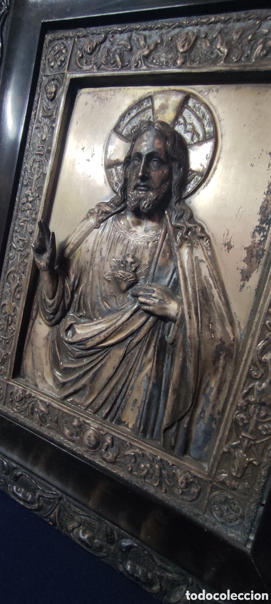 Antig&uuml;edades: Cuadro Cristo metal repujado - Foto 3
