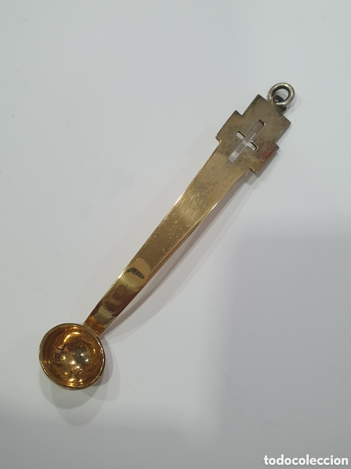Antig&uuml;edades: Antigua cucharilla lit&uacute;rgica en plata de ley dorada. (L61)