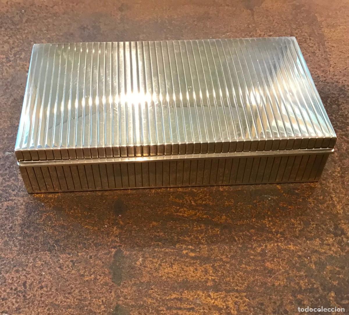 Antig&uuml;edades: CAJA DE PLATA PARA TABACO - Foto 2