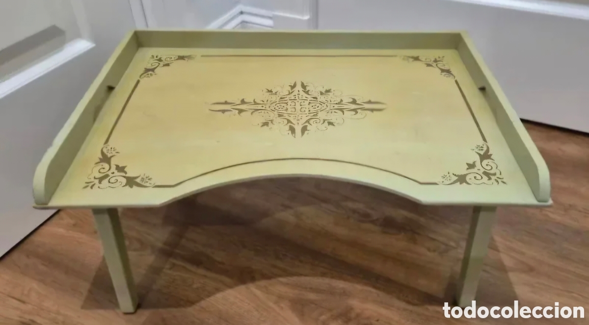 Antig&uuml;edades: Bandeja madera vintage patas plegables a&ntilde;os 50-60