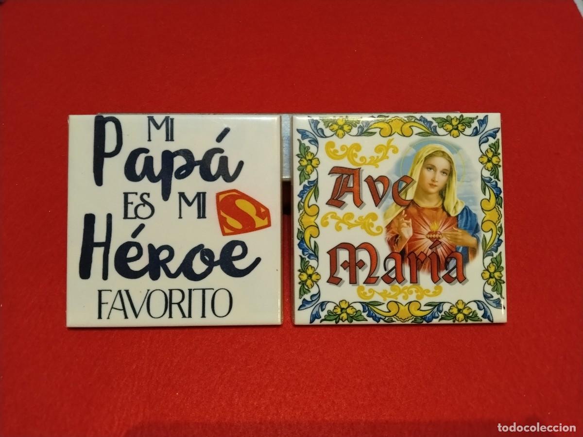 Oggetti Antichi: 2 BALDOSAS EN CERAMICA 10 x 10 cm (PAPA H&Eacute;ROE Y AVE MARIA)