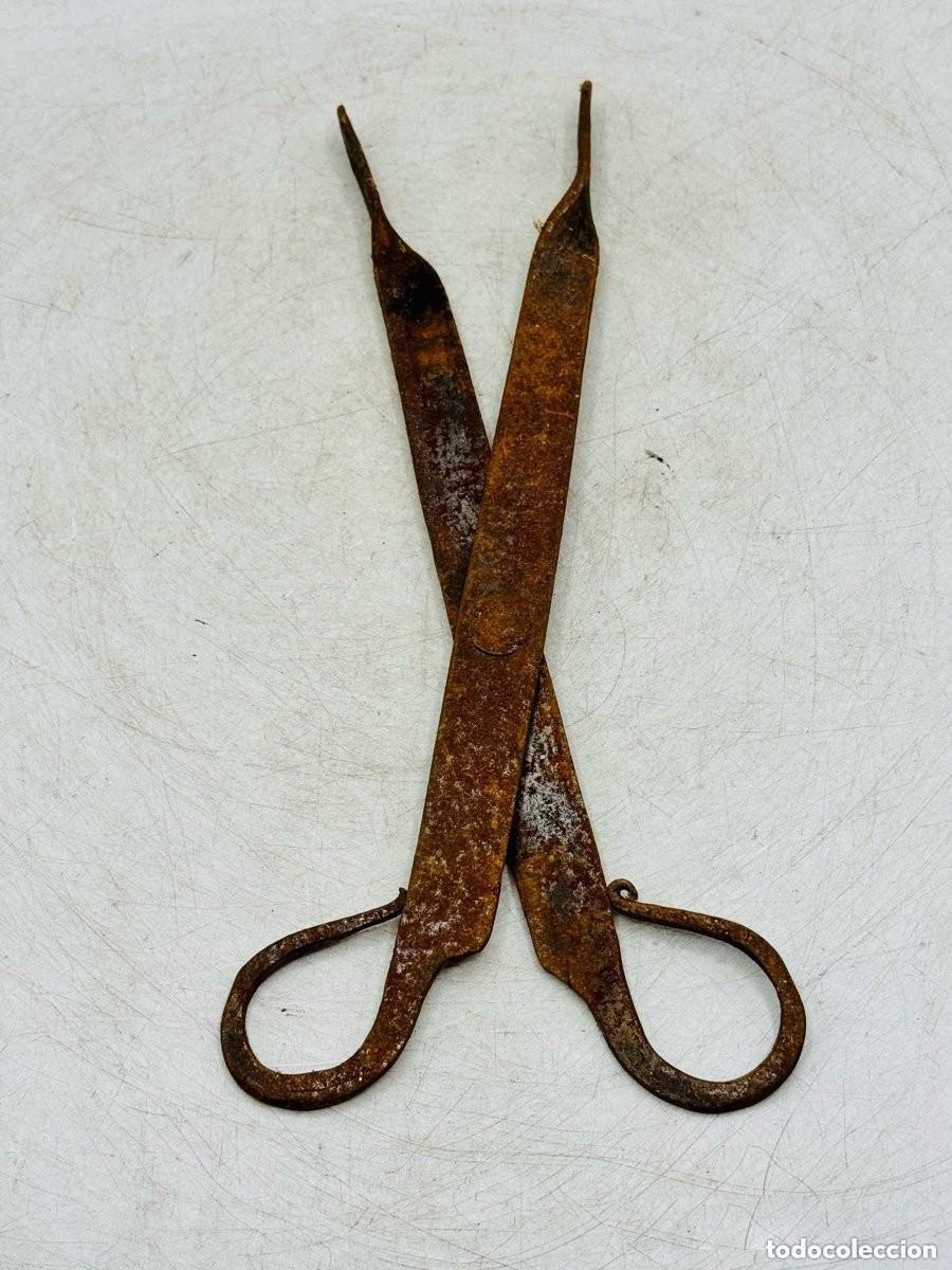 Oggetti Antichi: ANTIGUAS PINZAS DE FORJA 32 CM.