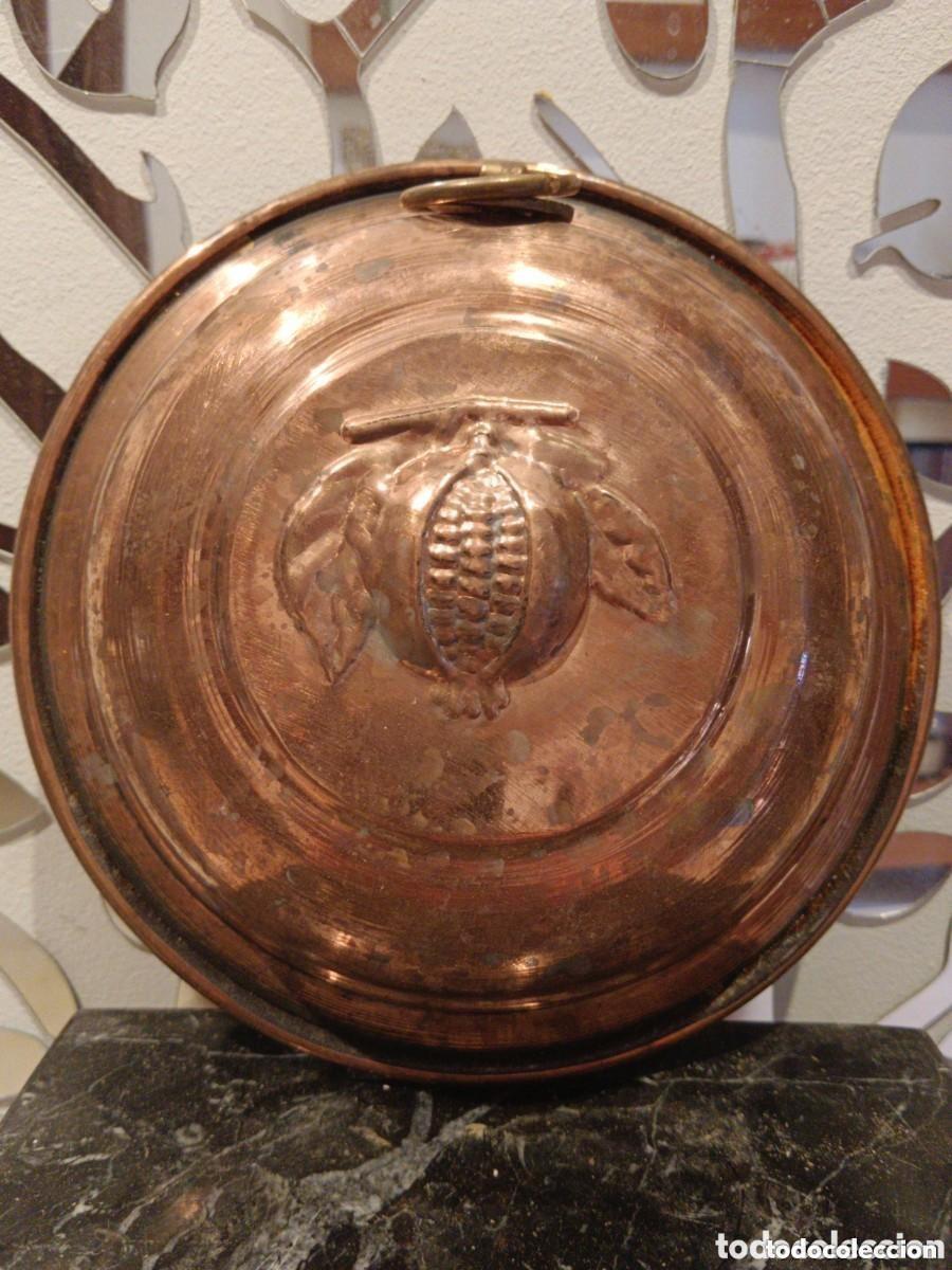 Antig&uuml;edades: COBRE - PLATO HONDO R&Uacute;STICO -