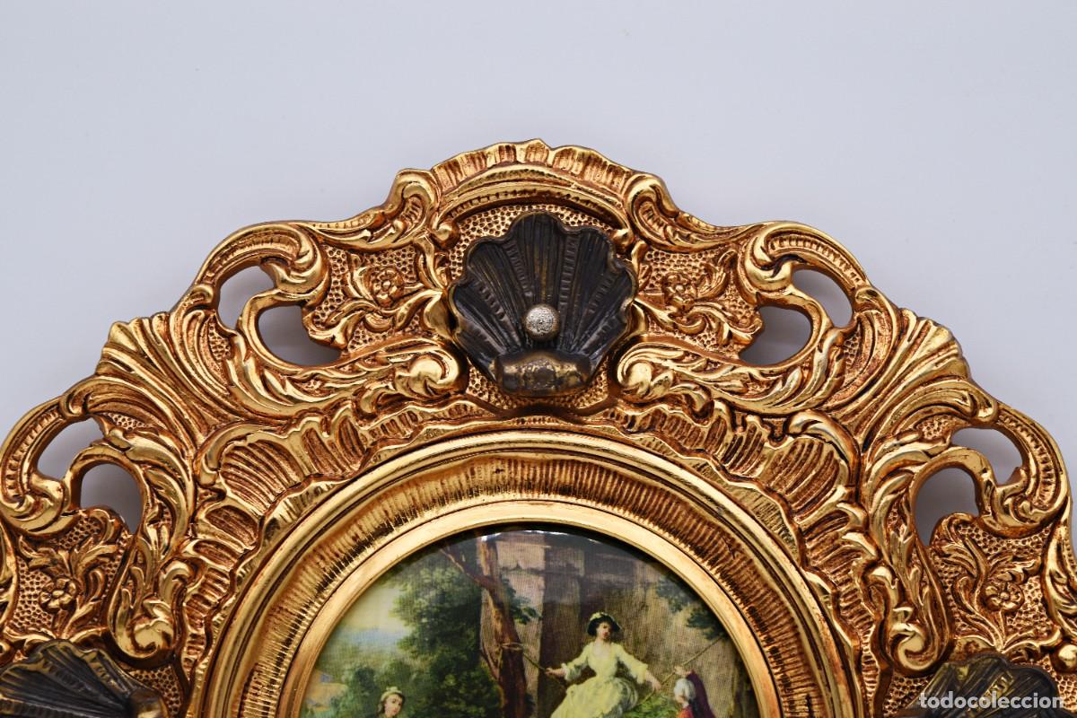 Antig&uuml;edades: Decoraci&oacute;n de pared plato de bronce con esmalte central - Foto 4