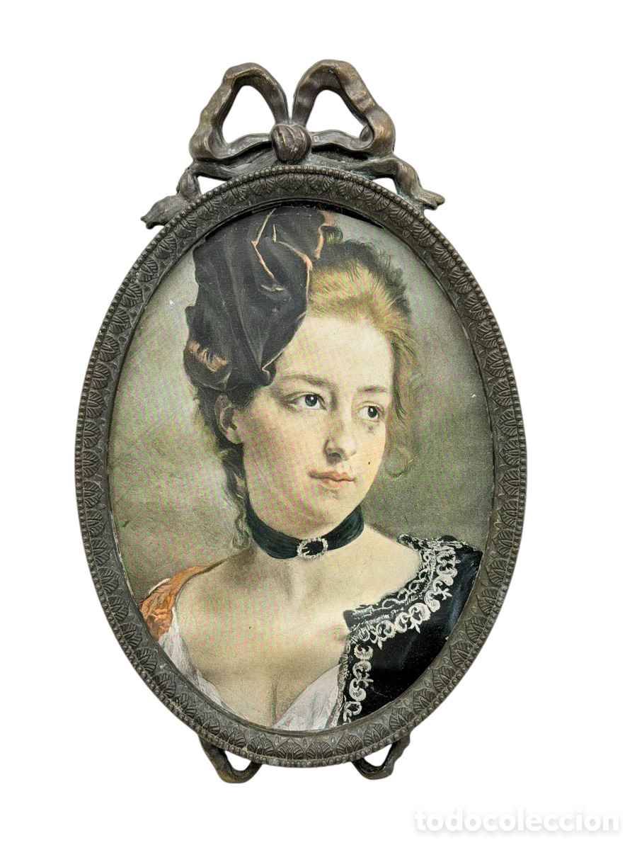 Antiguidades: Adorno Retrato de Dama enmarcado