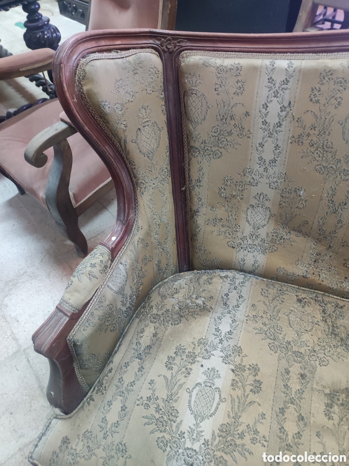 Antig&uuml;edades: Sof&aacute; estilo Luis XV rematado con orejas - Foto 2