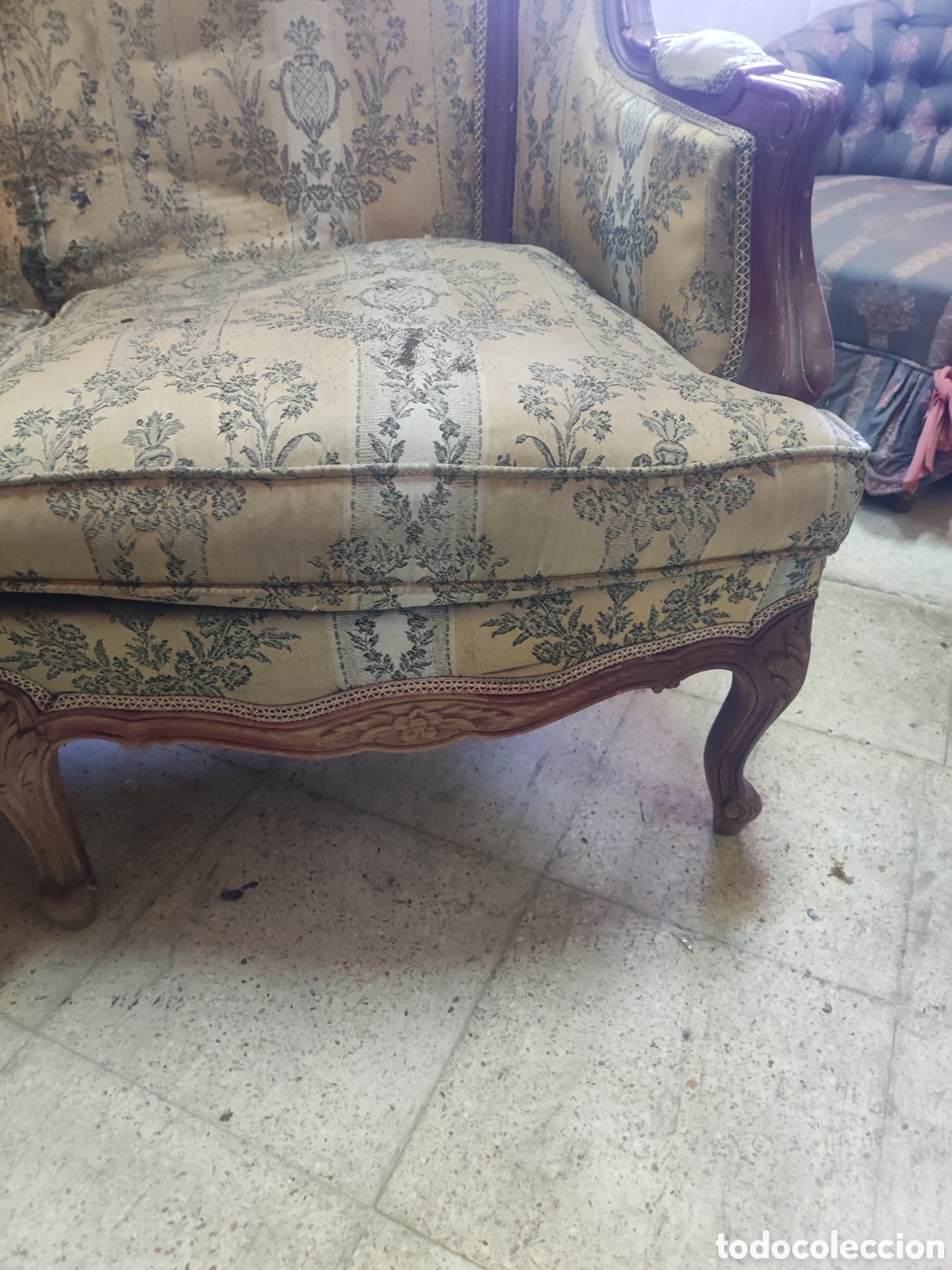 Antig&uuml;edades: Sof&aacute; estilo Luis XV rematado con orejas - Foto 3