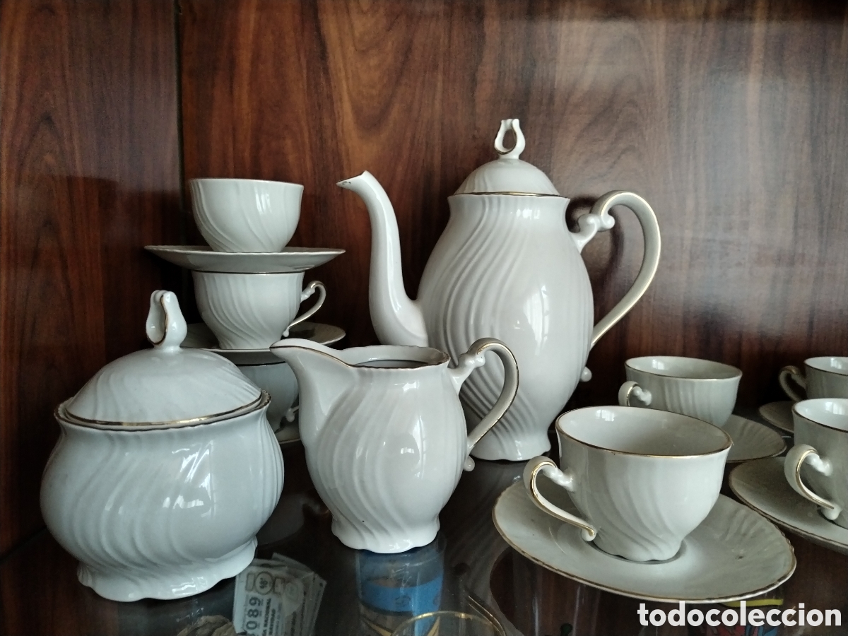 Oggetti Antichi: Juego caf&eacute; blanco con dorado en el borde