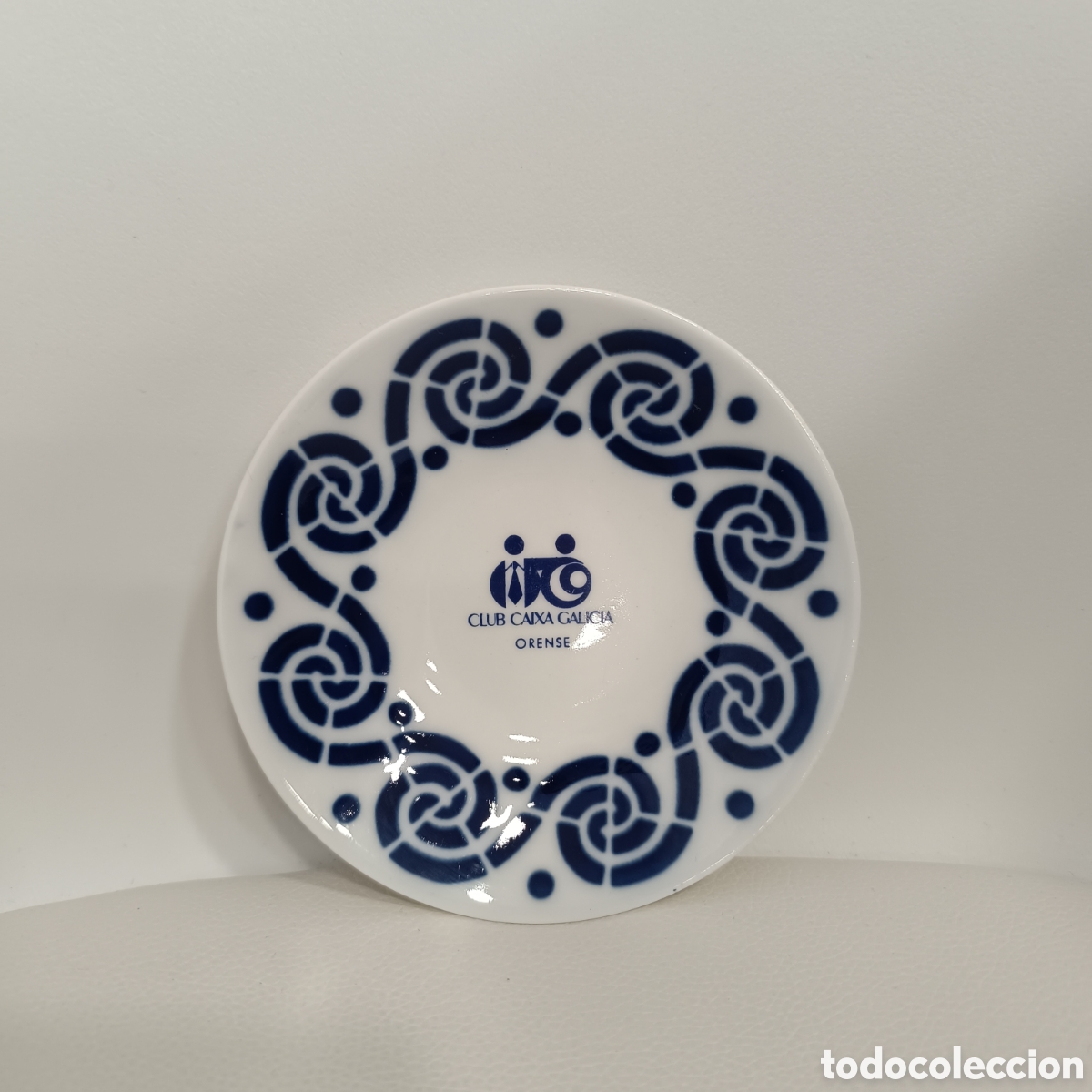 Antig&uuml;edades: Platillo de porcelana de Sargadelos