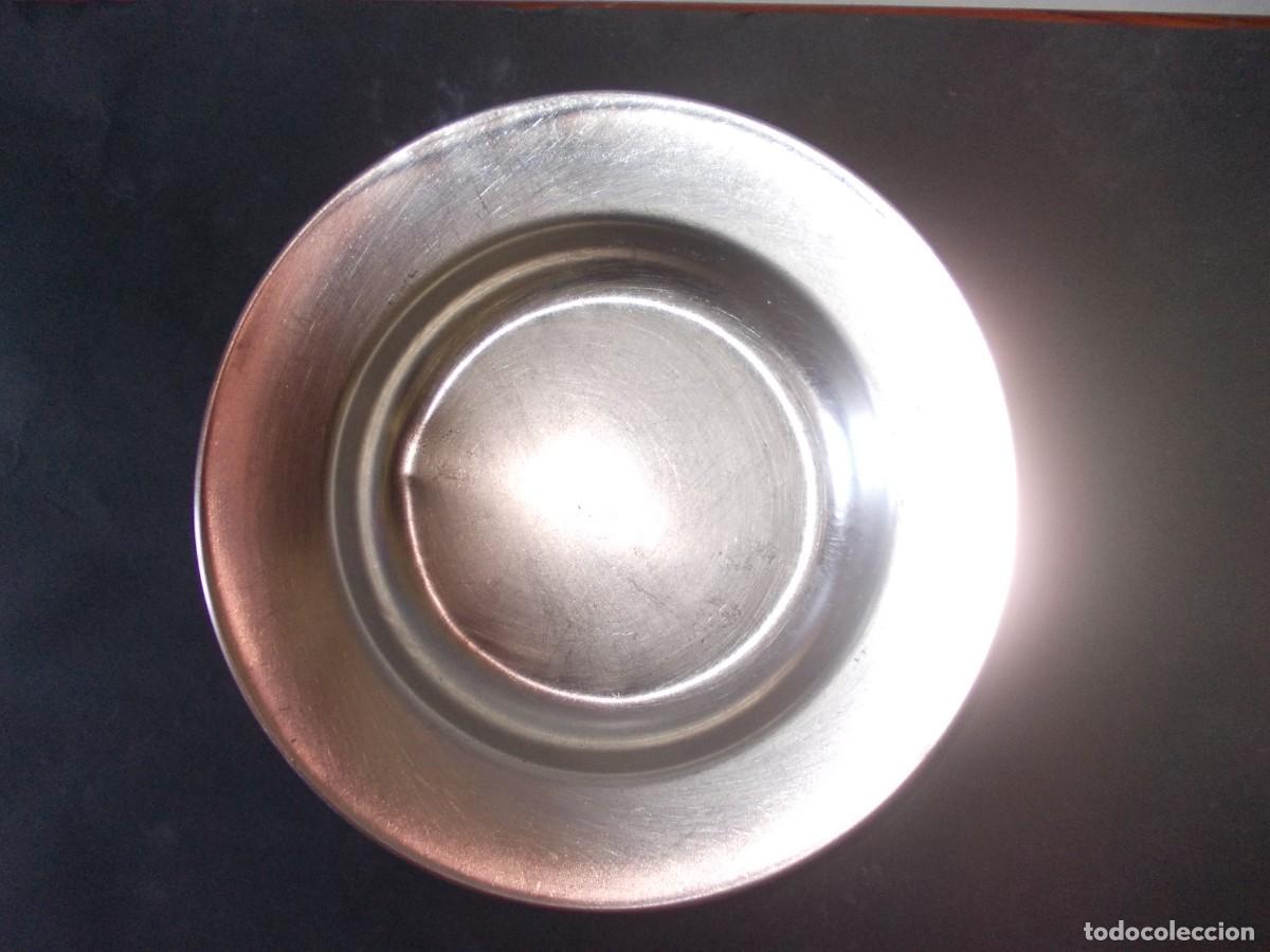 Antig&uuml;edades: Plato cuenco met&aacute;lico acero inoxidable 18/8 vintage menaje cocina plato acero utensilio hosteler&iacute;a