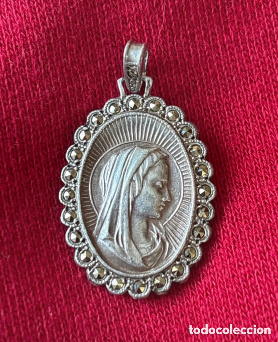 Antiguidades: Antigua medalla religiosa en plata y marcasitas