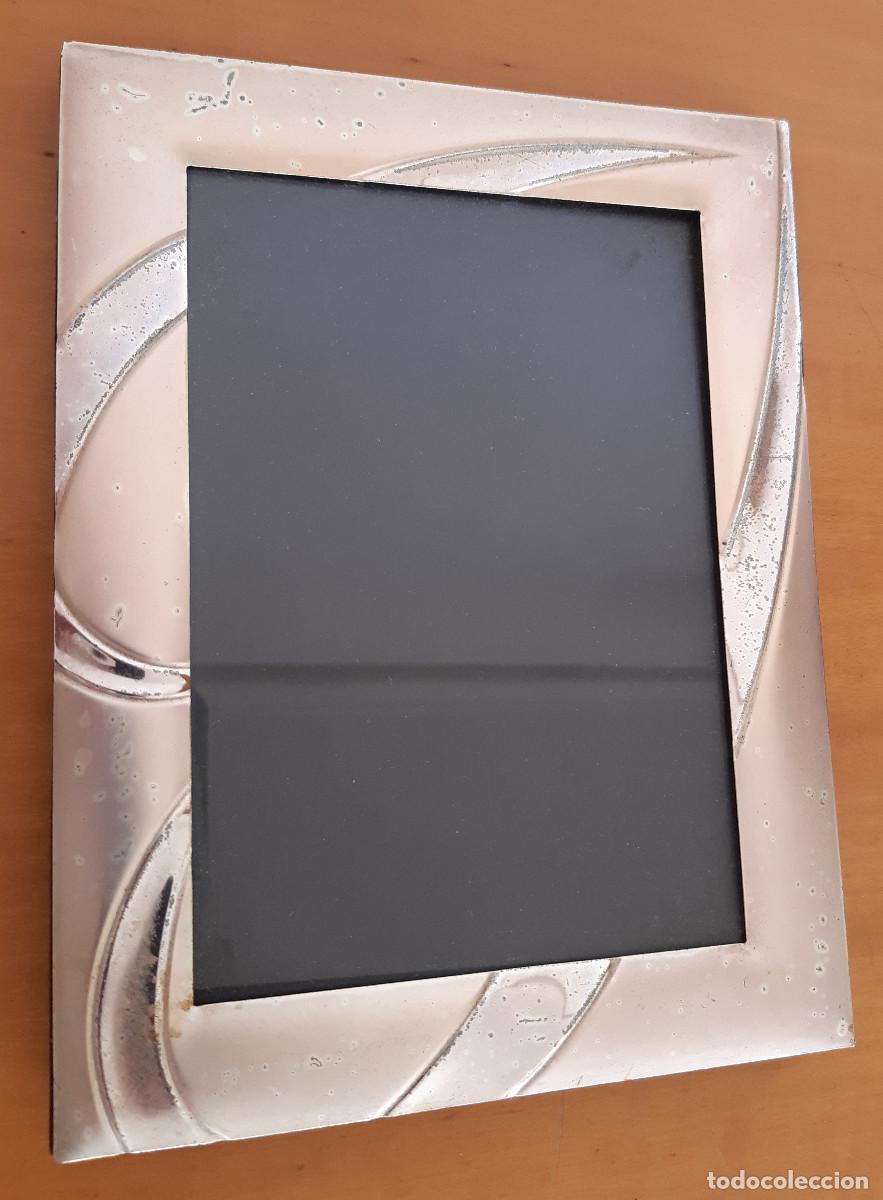 Antiquit&auml;ten: PORTARRETRATOS - 21,50 X 16,50 CMS.