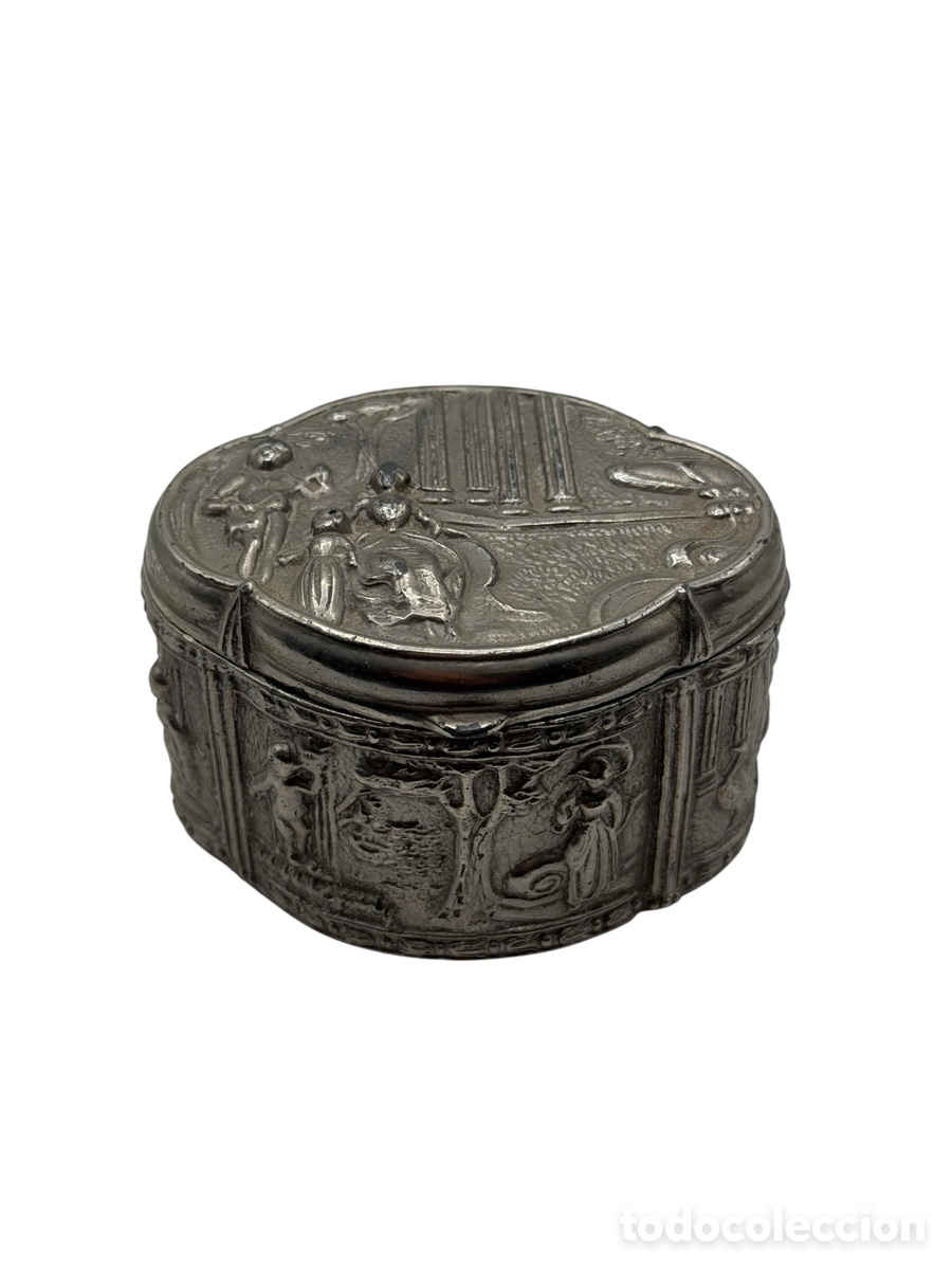 Antiquit&auml;ten: Antigua Caja de Relieves