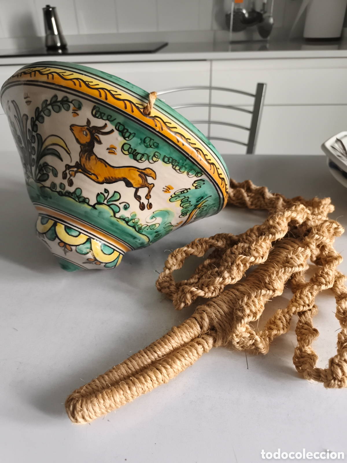 Antig&uuml;edades: Puente del Arzobispo, Pedro de la Cal sellado antiguo macetero cer&aacute;mica pintado a mano