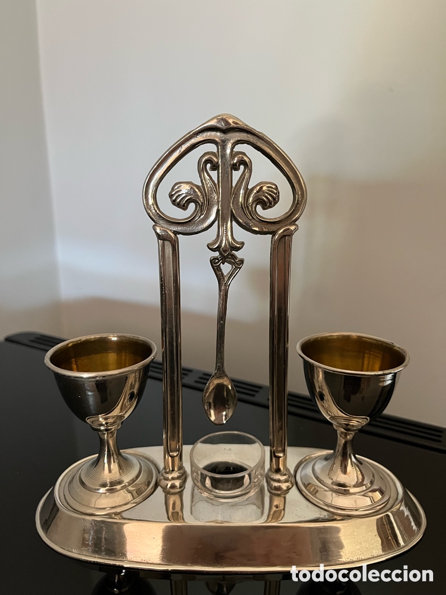 Antig&uuml;edades: Juego hueveras antiguo con soporte