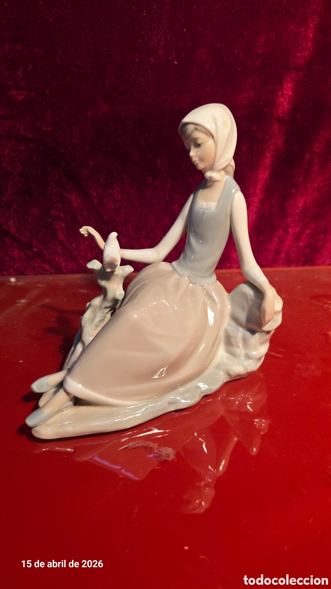 Oggetti Antichi: Figura porcelana lladro doncella con paloma