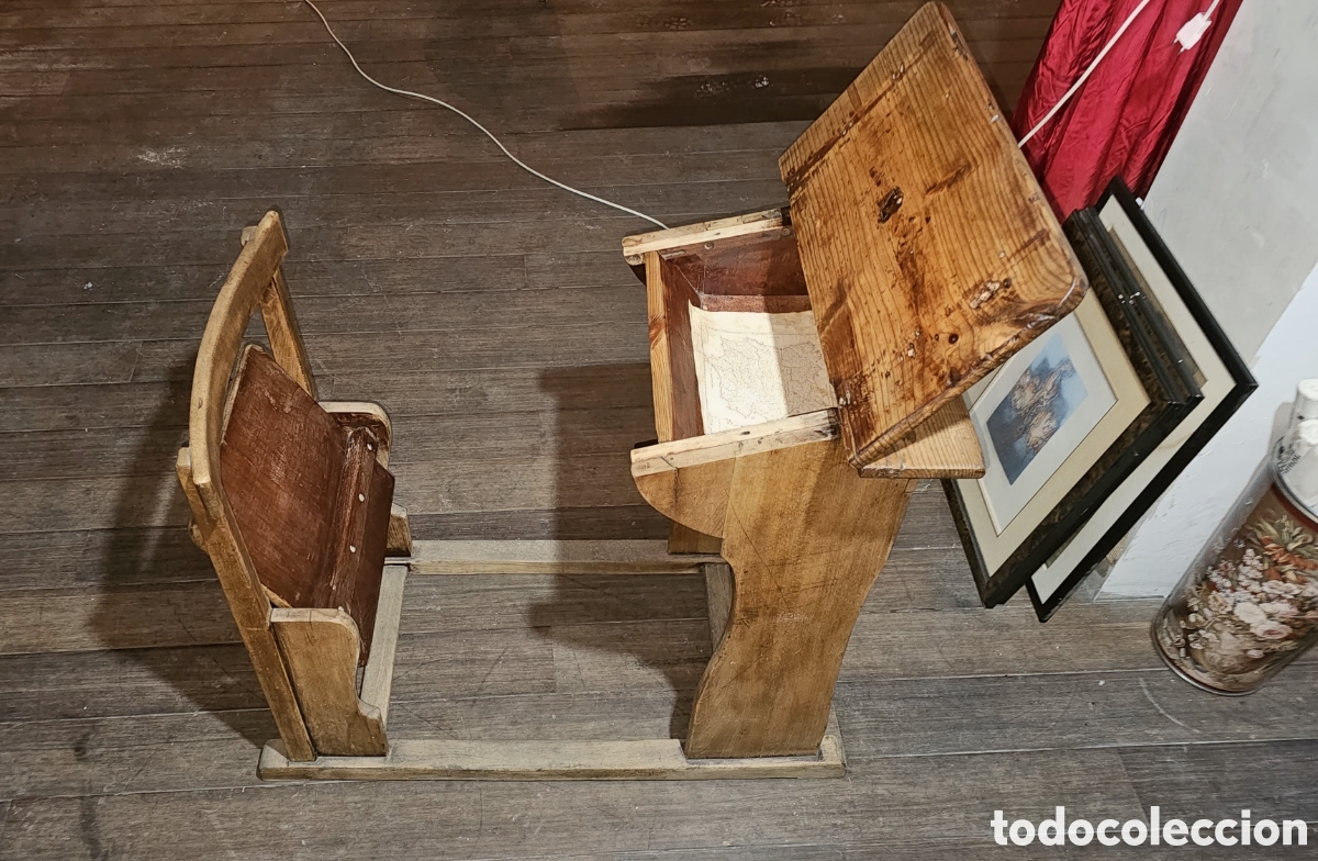 Antig&uuml;edades: Pupitre escolar antiguo - Foto 2