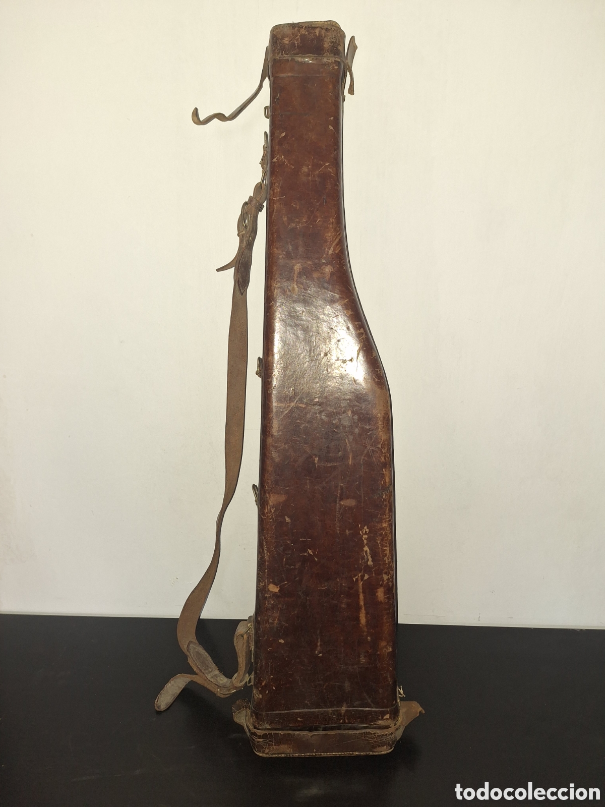 Antiguidades: Antiguo estuche para armas