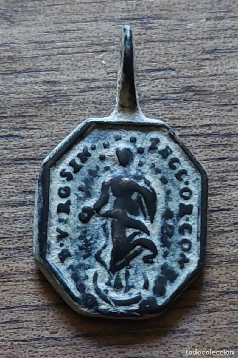 Antig&uuml;edades: Antigua medalla Inmaculada y caliz - Foto 2
