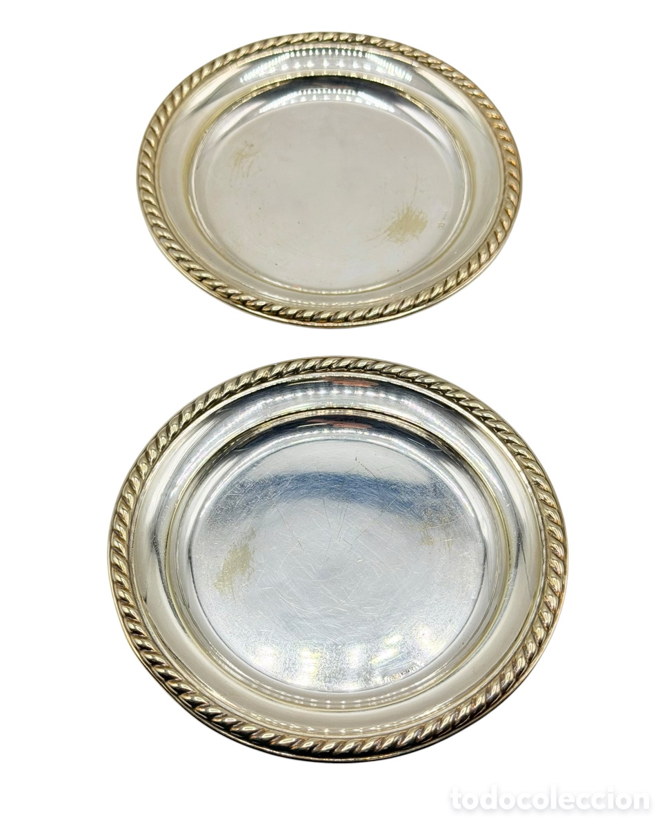 Antig&uuml;edades: Pareja de Platos Plateados