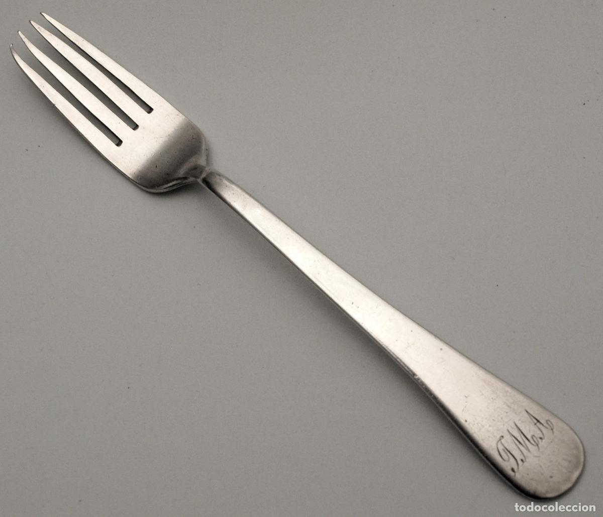 Antiquit&auml;ten: CUBIERTO, TENEDOR DE PLATA DE LEY CONTASTADA. 56,5 GRAMOS. 20 CM LARGO. VER FOTOS Y DESCRIPCION