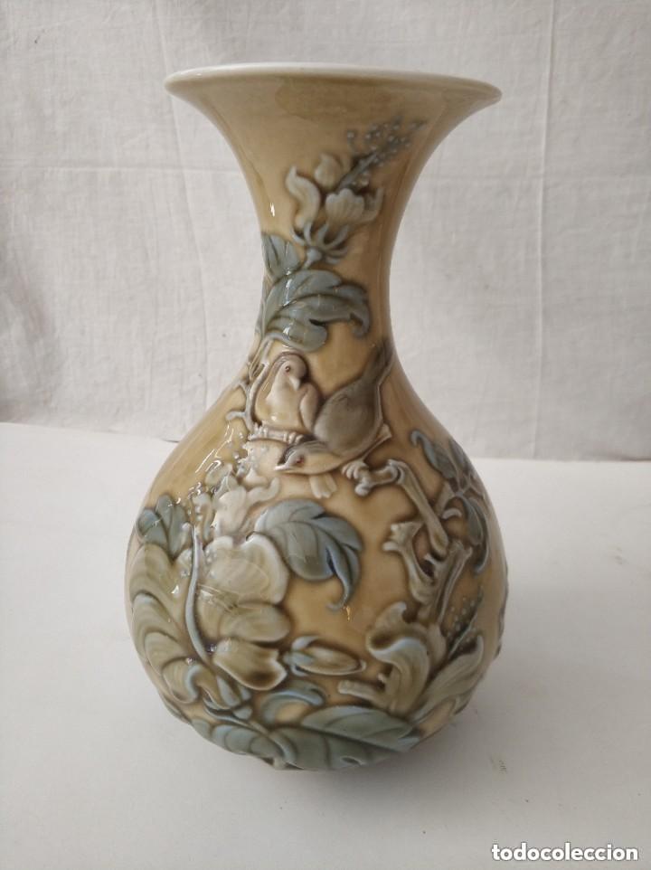 Antiques: Precioso jarron florero de porcelana Lladro - gorriones a&ntilde;os 70