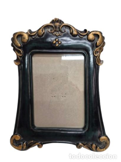 Antiquit&eacute;s: Bonito Marco de Fotos - Relieves en Dorado - Posa fotos, Vintage