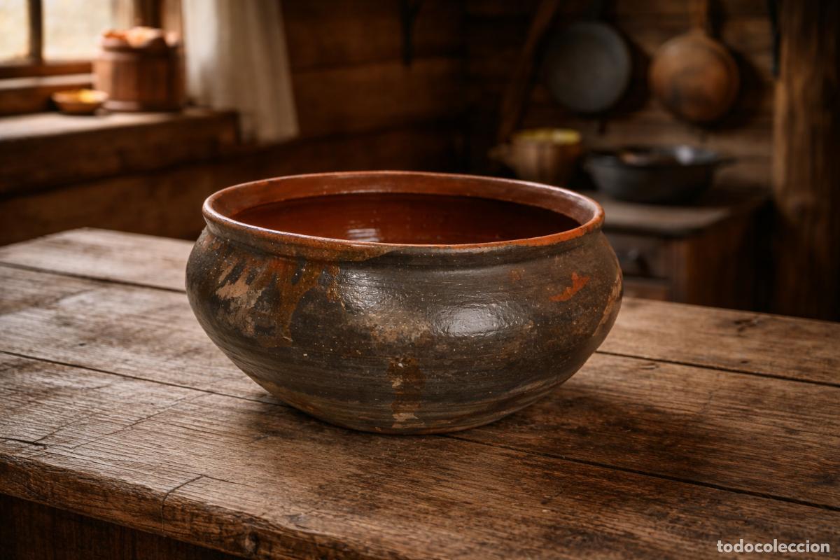 Antig&uuml;edades: Cazuela de barro, zona la Mancha