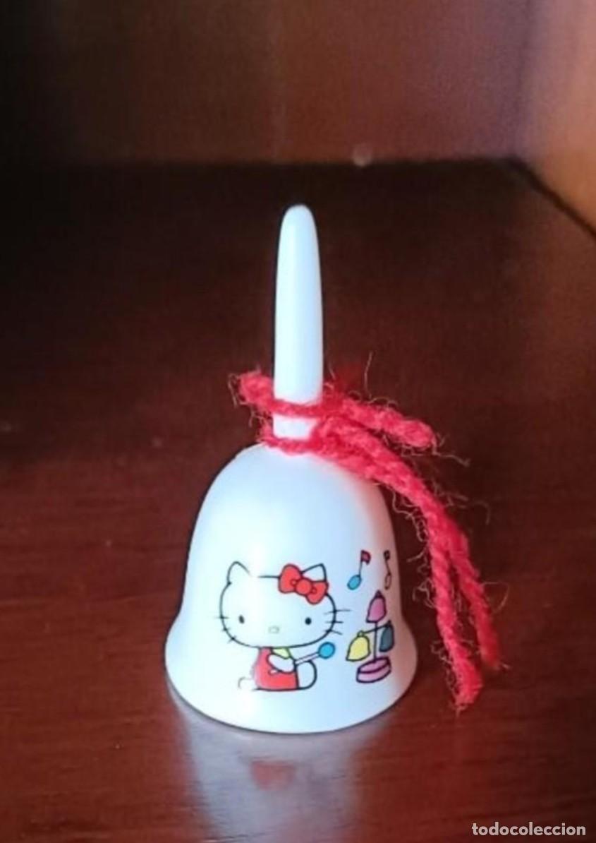 Antig&uuml;edades: Campanita Hello kitty porcelana - Foto 1