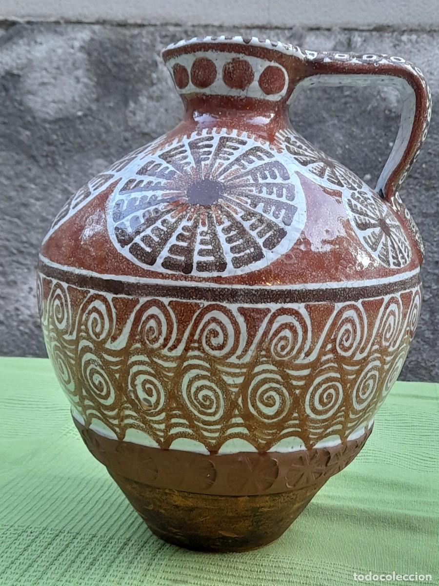 Oggetti Antichi: Jarr&oacute;n de Arcadi Blasco. Cer&aacute;micas de Majadahonda.